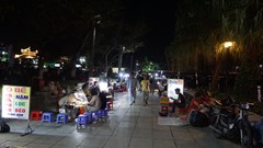 Viết tiếp việc quản lý biểu diễn ca Huế trên sông Hương: “Trăm dâu” dồn cho ngành văn hóa