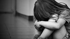 Những ngộ nhận về "cưng nựng" của cha mẹ khiến trẻ gặp nguy hiểm