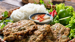 Chả rươi - món ăn không thể bỏ qua khi đến du lịch Hà Nội