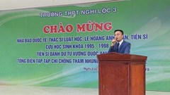 Khó trả lời vậy sao?