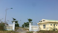 Xây dựng trường mầm non tiền tỉ rồi "đắp chiếu" ở Quảng Nam: Đã có hướng khắc phục, nhưng phải chờ?