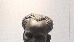 Trưng bày "Hồ Chí Minh - Chân dung một con người”: Những hiện vật đơn sơ và cảm động