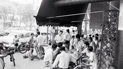 Độc đáo bộ ảnh Sài Gòn xưa trong khách sạn Vinpearl Luxury Landmark 81