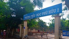 Nghi bị thầy chủ nhiệm trù dập, một học sinh có biểu hiện tâm thần