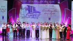 Sâu lắng chương trình nghệ thuật “Quà tháng Năm dâng Người”