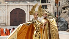 Choáng ngợp với những xứ sở đẹp chất ngất trong show “Vũ hội Ánh Dương”