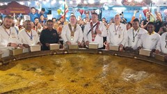 Bánh xèo khổng lồ xuất hiện tại Lễ hội ẩm thực quốc tế Đà Nẵng