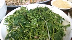 Nộm rau rừng, món ngon lạ miệng ở miền Tây Bắc