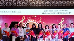 Thánh thót tiếng đàn “tài năng miền Trung”