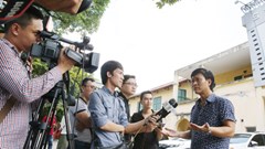 Xung quanh việc cổ phần hóa VFS(Bài 4): Đối thoại công khai, lãnh đạo và nghệ sĩ "va nhau nảy lửa"