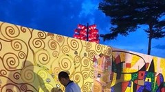 Mỹ thuật đường phố năm 2019 - “bữa tiệc” của sắc màu