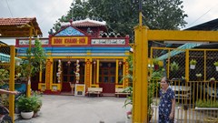 Bảo vệ di tích, cổ vật ở TP.HCM: Cổ vật ở đình Khánh Hội “thi nhau đội nón” ra đi