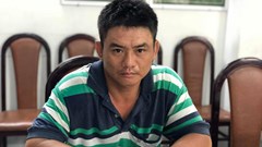 Trộm hàng loạt dải phân cách để... bán sắt vụn