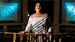 Bulgari: Nữ ca sĩ có âm lượng giọng hát cao tương đương một dàn hợp xướng