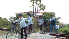 Hiểm họa từ đường ngang