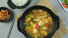 Cách nấu canh tương hải sản Hàn Quốc tại nhà