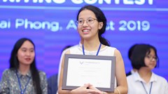 Nữ sinh Hà Nội giành giải nhất cuộc thi viết luận bằng tiếng Anh Write4Change