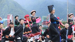 Đạo diễn Phạm Hoàng Nam làm "Vũ điệu trên mây" vì trót mê… Tây Bắc