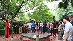 Du lịch vùng đồng bằng sông Hồng : Vẫn là “điệp khúc” thiếu, yếu…