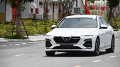 VinFast duy trì ưu đãi về giá cho xe ô tô Lux và Fadil