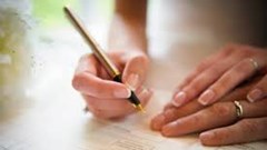 Kết hôn với người nước ngoài​​​​​​​: Đừng để về nước là mất tăm