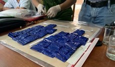 Công an Quảng Bình bắt giữ đối tượng vận chuyển hàng nghìn viên ma tuý