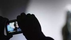 Bắt đối tượng dùng “clip nóng” đòi 500 triệu của người yêu cũ