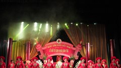 Nhiều thế hệ nghệ sĩ sân khấu nổi tiếng tụ hội trong Ngày Sân khấu Việt Nam