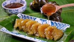 Bánh Gio - món ăn dân dã, mộc mạc giữa phố phường đô hội