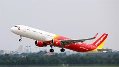 Ảnh hưởng của bão Tapah, ngừng khai thác một số chuyến bay ngày 22/9
