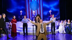 Người mẹ trước vành móng ngựa:  Mong chờ “bom tấn” của sân khấu Kịch