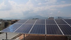 Lắp đặt điện mặt trời mái nhà, vừa ích nước vừa lợi nhà