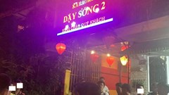 Đột kích quán karaoke lúc rạng sáng, phát hiện 25 nam nữ phê ma túy