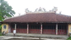 Di tích đình làng Hiền Sỹ (Huyện Phong Điền, TT- Huế): Kẻ gian “đục tường, phá khóa”​​​​​​​ lấy cắp cổ vật quý hiếm