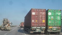 Dừng đỗ xe trái phép gây cản trở giao thông