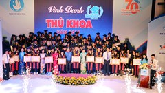 TP.HCM: Vinh danh 66 thủ khoa năm 2019