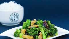 7 lợi ích cho sức khoẻ của súp lơ