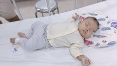 Phú Thọ: Trẻ 3 tháng tuổi đã bị ngộ độc thuốc nam