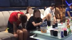 Phát hiện hơn 20 người nước ngoài dương tính ma túy ở quán karaoke