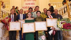 Xét tặng NSND, NSƯT: Đề xuất không cộng đổi huy chương Bạc thành Vàng