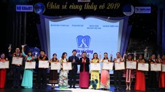 Tuyên dương 63 thầy, cô giáo dạy trẻ người dân tộc thiểu số