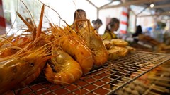 Trải nghiệm món ngon các nước tại “Bếp ăn của thế giới”