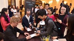 Đông đảo khán giả trẻ thưởng thức đêm hòa nhạc “Bản giao hưởng bi thương”