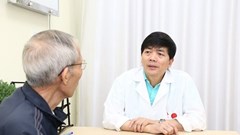 Vì bệnh khó nói nhiều người tự chữa bệnh dẫn đến thiếu máu mạn tính