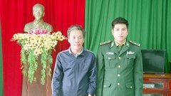 Lại phát hiện các gói nghi chứa ma túy trôi vào biển miền Trung