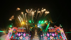 Mỹ Tâm, Tùng Dương diễn “cực sung” tại công viên thể thao lớn nhất Đông Nam Á