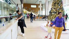 Thu hút người nước ngoài khám chữa bệnh tại các địa bàn trọng điểm về du lịch