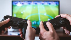 Nhật Bản ban hành điều lệ hạn chế thời gian trẻ em chơi game tại nhà