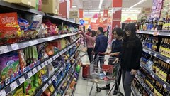 Thị trường Tết: Giá cả vẫn ổn định, không khan hàng tăng giá