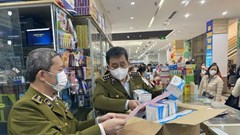 Có thể xử lý việc chặt chém khẩu trang từ phản ánh của người dân